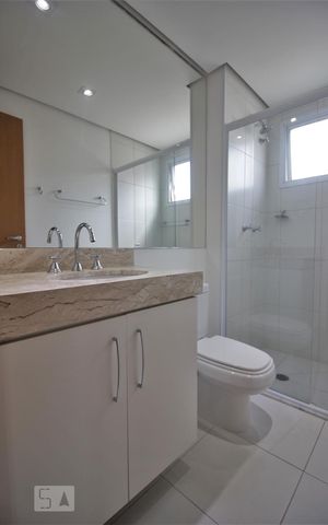 Apartamento à venda com 102m², 2 quartos e 2 vagasBanheiro da suíte