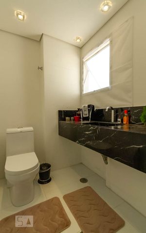 Apartamento à venda com 114m², 3 quartos e 2 vagas Apartamento à venda com 114m², 3 quartos e 2 vagasLavabo