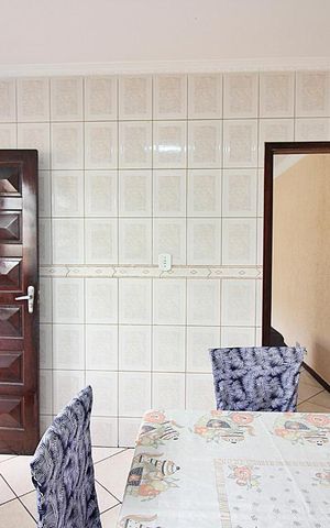 Casa à venda com 256m², 3 quartos e 2 vagasCozinha