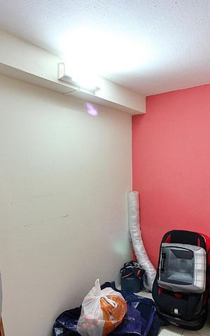 Casa à venda com 256m², 3 quartos e 2 vagasQuarto  Edícula 
