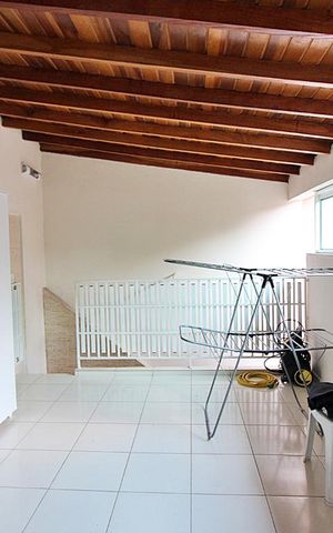 Casa à venda com 256m², 3 quartos e 2 vagasLavanderia