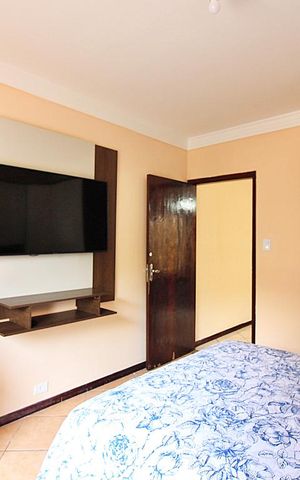Casa à venda com 256m², 3 quartos e 2 vagasQuarto 2 