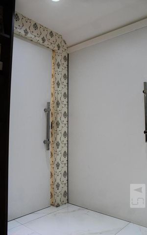 Casa de condomínio para alugar com 350m², 6 quartos e 2 vagasQuarto 5 - Suíte