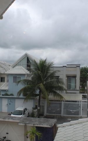 Casa de condomínio para alugar com 350m², 6 quartos e 2 vagas Casa de condomínio para alugar com 350m², 6 quartos e 2 vagasVista da Suíte