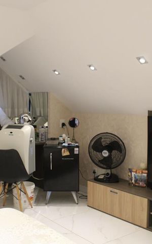 Casa de condomínio para alugar com 350m², 6 quartos e 2 vagasQuarto 5 - Suíte