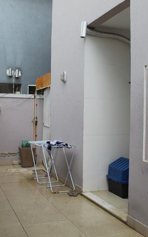 Casa de condomínio para alugar com 350m², 6 quartos e 2 vagasÁrea de Serviço