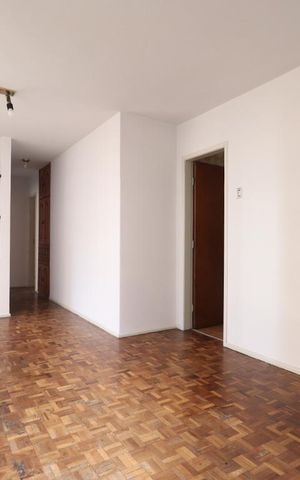 Apartamento para alugar com 75m², 2 quartos e 1 vagaSala