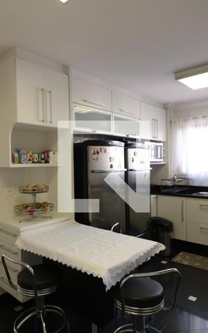 Apartamento à venda com 154m², 3 quartos e 2 vagasCozinha 