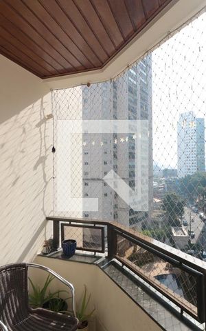 Apartamento à venda com 154m², 3 quartos e 2 vagasSacada da Sala  