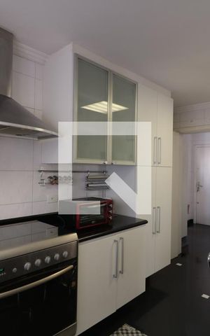 Apartamento à venda com 154m², 3 quartos e 2 vagasCozinha 