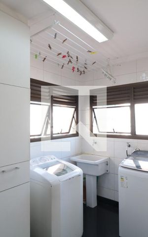 Apartamento à venda com 154m², 3 quartos e 2 vagasÁrea de Serviço