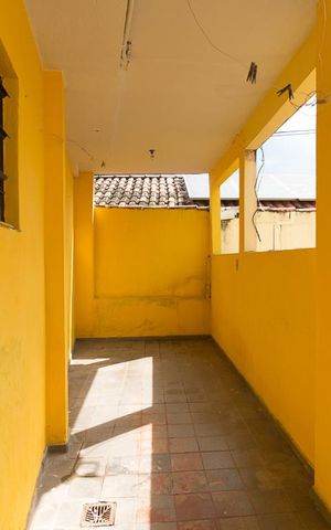 Casa à venda com 40m², 1 quarto e sem vagaÁrea de serviço e quintal