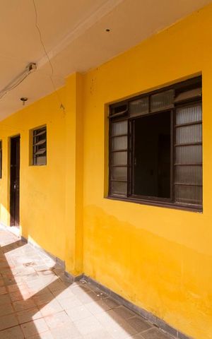 Casa à venda com 40m², 1 quarto e sem vagaÁrea de serviço e quintal