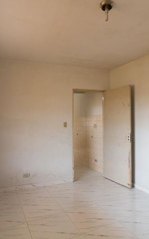 Casa à venda com 40m², 1 quarto e sem vagaQuarto