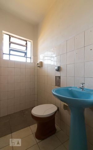 Casa à venda com 40m², 1 quarto e sem vagaBanheiro