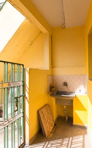 Casa à venda com 40m², 1 quarto e sem vagaÁrea de serviço e quintal