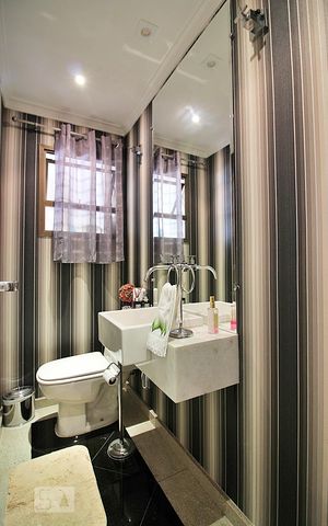Apartamento à venda com 230m², 4 quartos e 3 vagasLavabo da Sala