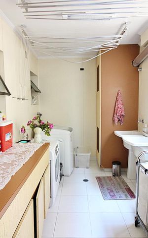 Apartamento à venda com 230m², 4 quartos e 3 vagasÁrea de Serviço