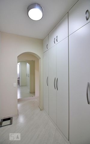 Apartamento à venda com 230m², 4 quartos e 3 vagasCloset do Quarto 1 - Suíte