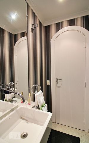 Apartamento à venda com 230m², 4 quartos e 3 vagasLavabo da Sala