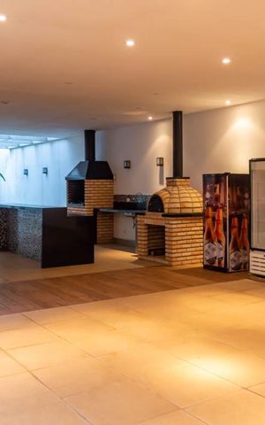 Apartamento à venda com 230m², 4 quartos e 3 vagas Apartamento à venda com 230m², 4 quartos e 3 vagasÁrea comum