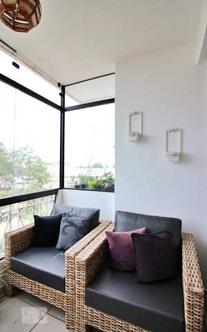 Apartamento à venda com 230m², 4 quartos e 3 vagasVaranda da Sala 