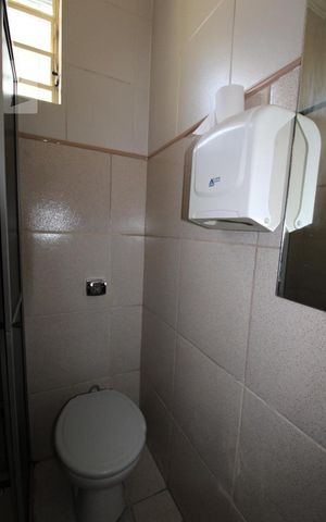 Casa à venda com 199m², 3 quartos e 2 vagasBanheiro Social