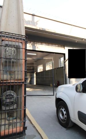 Casa à venda com 199m², 3 quartos e 2 vagasFachada
