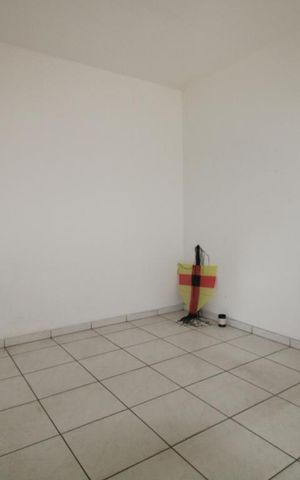 Casa à venda com 199m², 3 quartos e 2 vagasSala