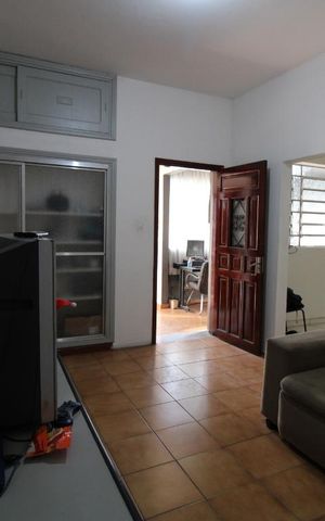 Casa à venda com 199m², 3 quartos e 2 vagasCopa