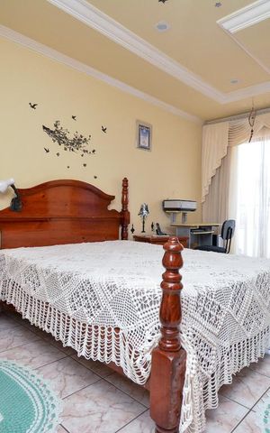 Casa à venda com 113m², 3 quartos e 1 vaga Casa à venda com 113m², 3 quartos e 1 vagaQuarto 1