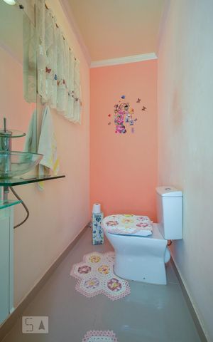 Casa à venda com 113m², 3 quartos e 1 vaga Casa à venda com 113m², 3 quartos e 1 vagaLavabo