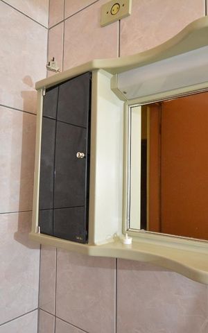 Casa à venda com 113m², 3 quartos e 1 vaga Casa à venda com 113m², 3 quartos e 1 vagaDetalhe