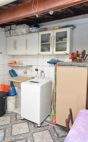 Casa à venda com 113m², 3 quartos e 1 vaga Casa à venda com 113m², 3 quartos e 1 vagaÁrea de Serviço