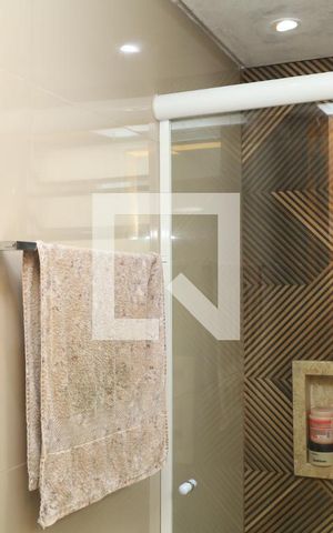 Apartamento à venda com 43m², 2 quartos e 1 vagaBanheiro
