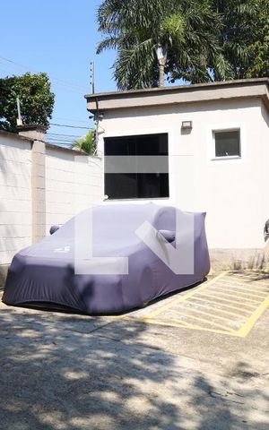 Apartamento à venda com 43m², 2 quartos e 1 vagaÁrea comum - Portaria e vaga de estacionamento do apartamento