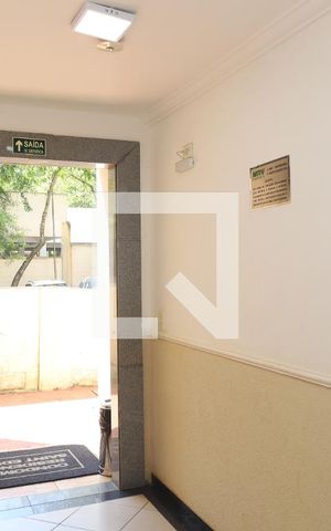 Apartamento à venda com 43m², 2 quartos e 1 vagaÁrea comum - Saguão do andar e do prédio