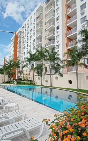 Apartamento à venda com 49m², 2 quartos e 1 vaga Apartamento à venda com 49m², 2 quartos e 1 vagaÁrea comum - Piscina