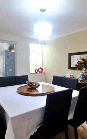 Casa para alugar com 241m², 3 quartos e 2 vagasCopa