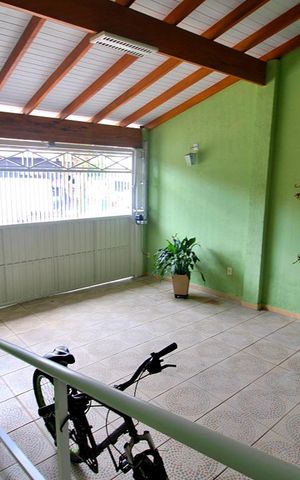 Casa para alugar com 241m², 3 quartos e 2 vagasGaragem