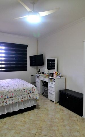 Casa para alugar com 241m², 3 quartos e 2 vagasQuarto 1