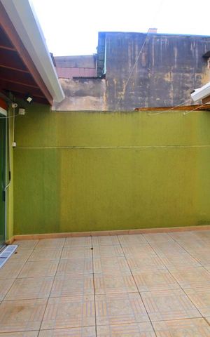Casa para alugar com 241m², 3 quartos e 2 vagasÁrea Externa