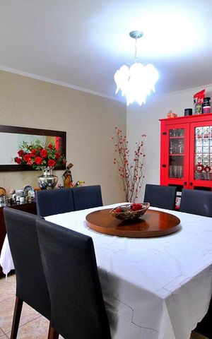 Casa para alugar com 241m², 3 quartos e 2 vagasCopa
