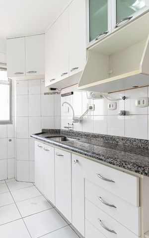 Apartamento à venda com 62m², 2 quartos e 1 vaga Apartamento à venda com 62m², 2 quartos e 1 vagaCozinha