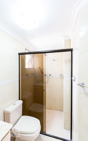 Apartamento à venda com 62m², 2 quartos e 1 vaga Apartamento à venda com 62m², 2 quartos e 1 vagaBanheiro da Suíte