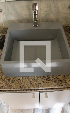 Casa de condomínio à venda com 110m², 3 quartos e 2 vagasQuarto 3