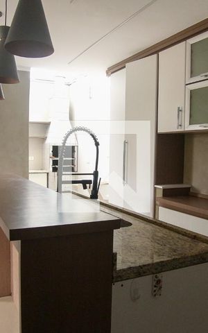 Casa de condomínio à venda com 110m², 3 quartos e 2 vagasCozinha