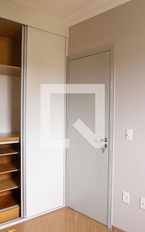 Casa de condomínio à venda com 110m², 3 quartos e 2 vagasQuarto 1