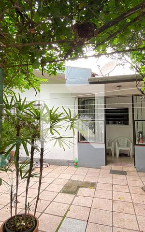 Casa à venda com 873m², 4 quartos e 2 vagasÁrea Externa