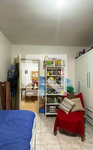 Casa à venda com 873m², 4 quartos e 2 vagasQuarto 1